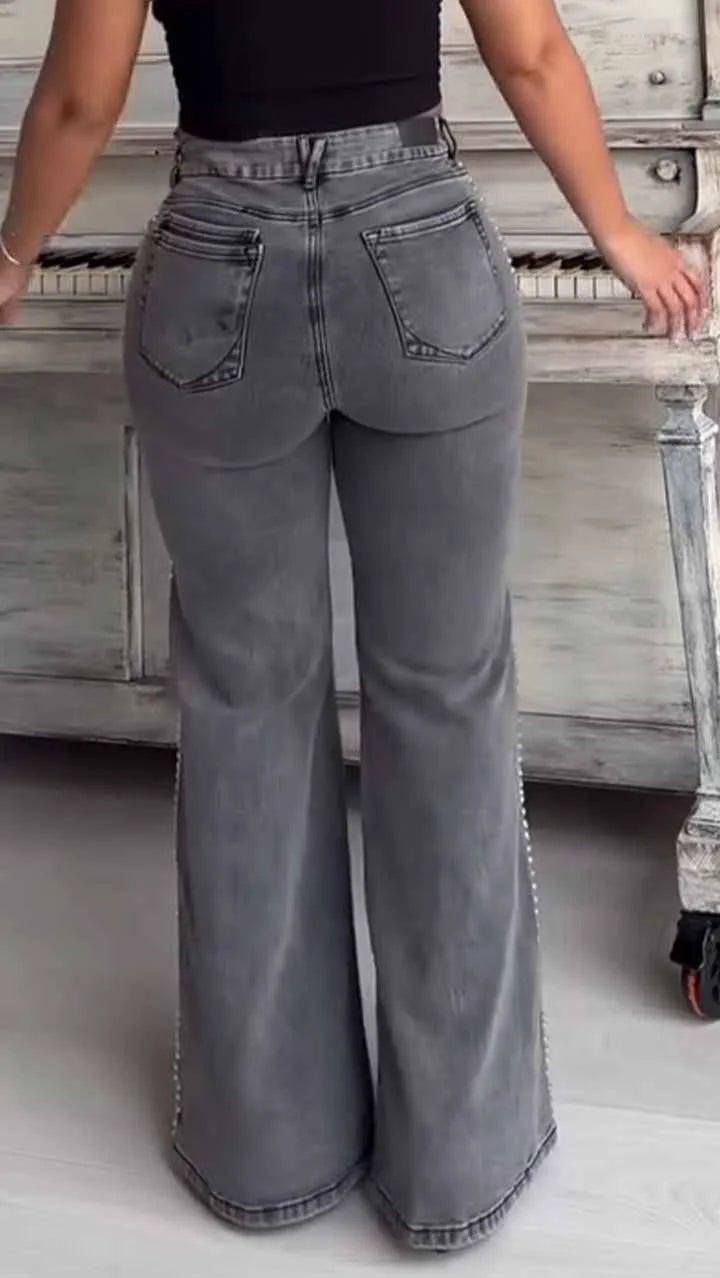 The latest autumn heavy wash distressed jeans