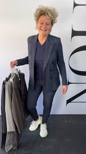 Thin Stripe Puff Sleeve Blazer Women Blazer