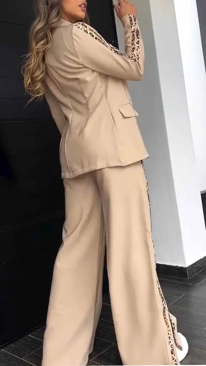 Casual commuting suit